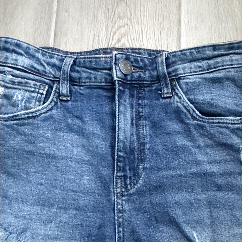 Kut from the Kloth Blue Distressed Jean Shorts - Picture 4 of 10